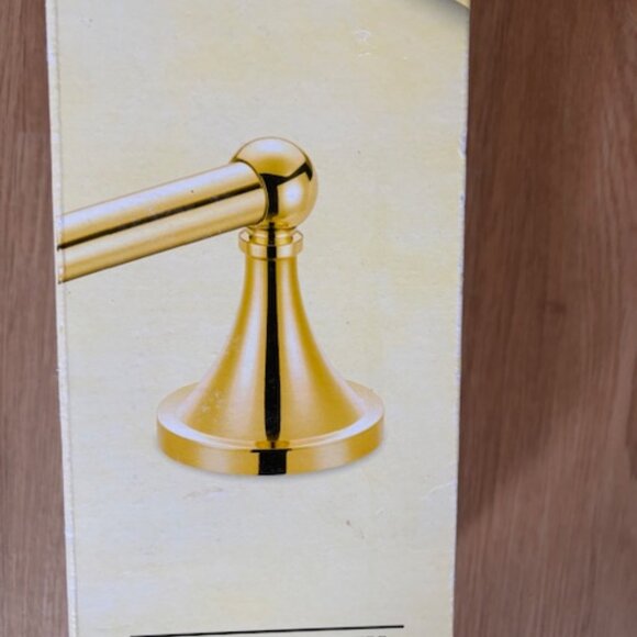 Gatco New Hatton Polished Gold Tone 18" Towel Bar Model #4771 - Picture 3 of 4